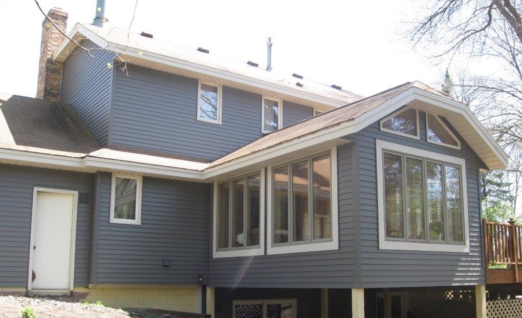 ABC Seamless Steel Siding in Charcoal Gray
